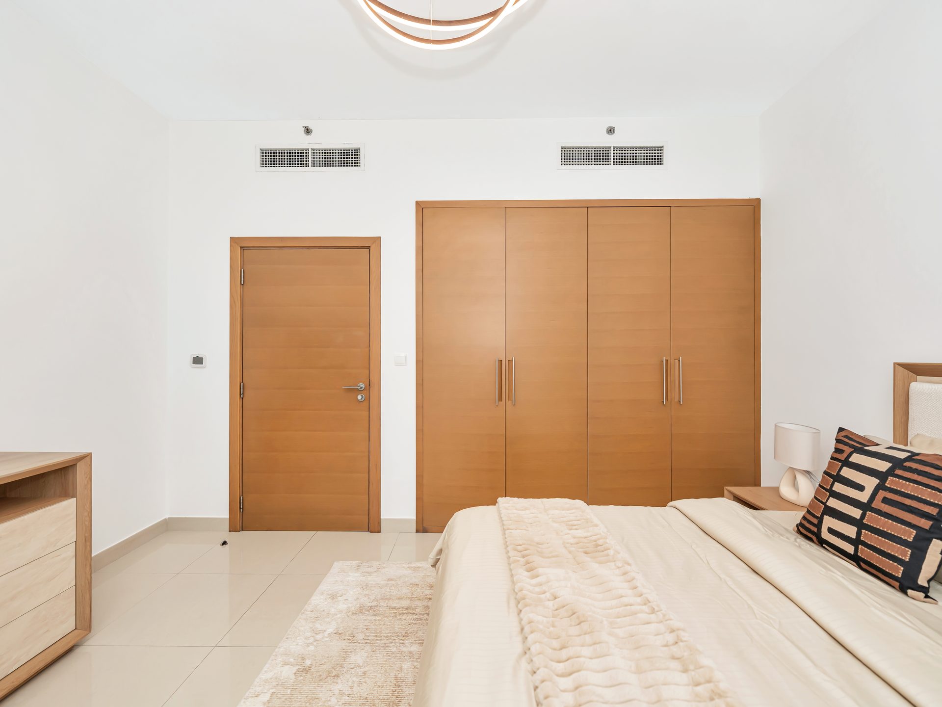 ARQA Claren interior